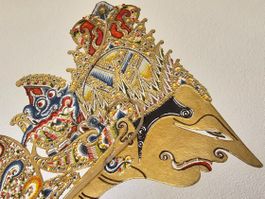 2 Schattenspielfiguren Wayang Kulit, Indonesien
