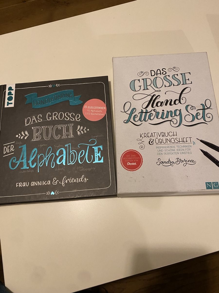 Libri: Handlettering Set und Buch – Usato da Zürich venduto da dima04