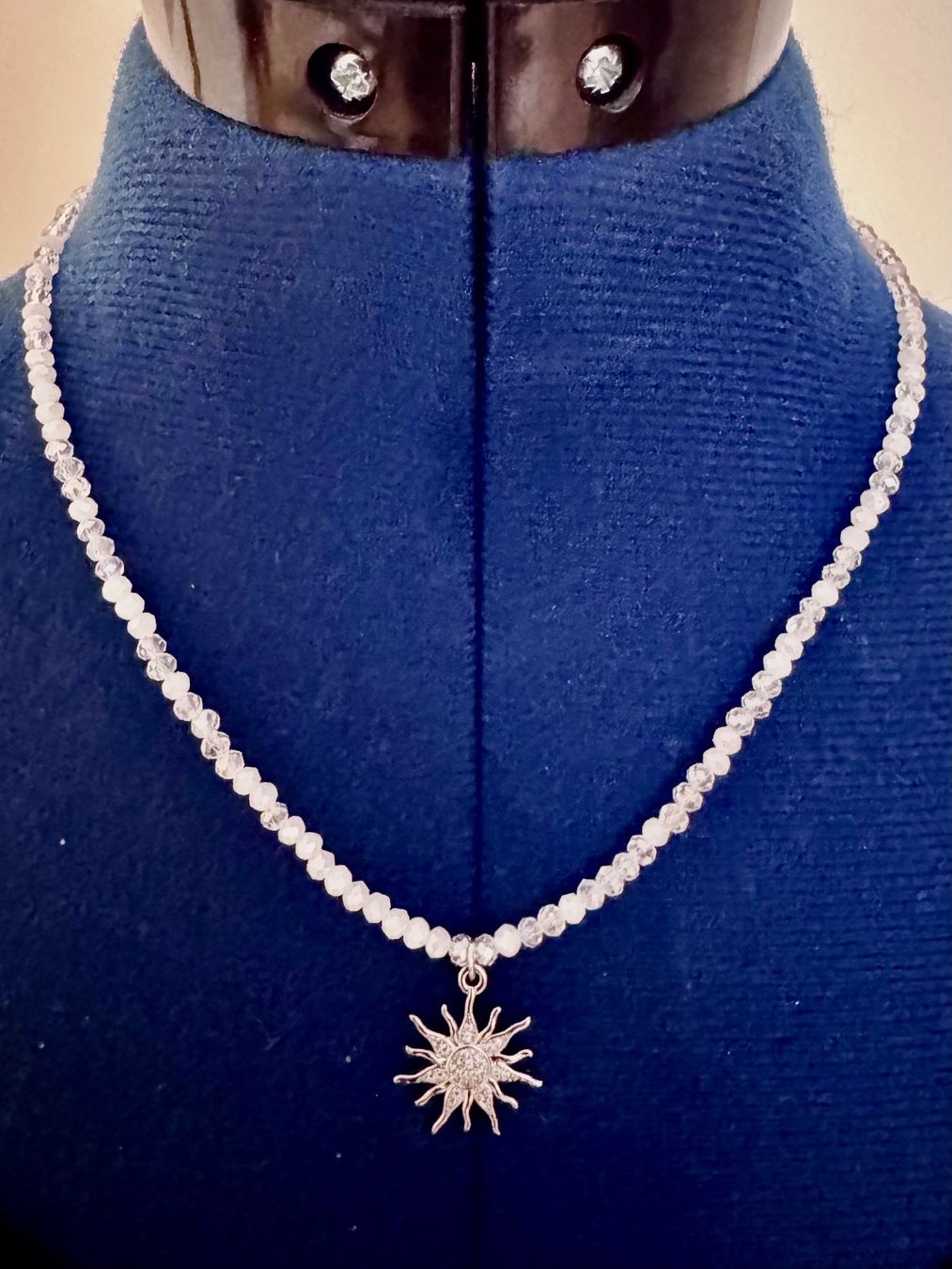 Catenine: Kette mit Sonnen-Anhänger – Nuovo e nell'imballaggio originale da Dübendorf venduto da Sonibell