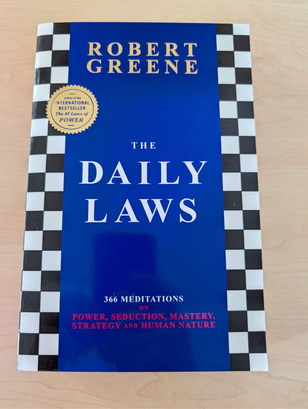 Libri: The daily laws – Usato da Spiez venduto da Crazyduck
