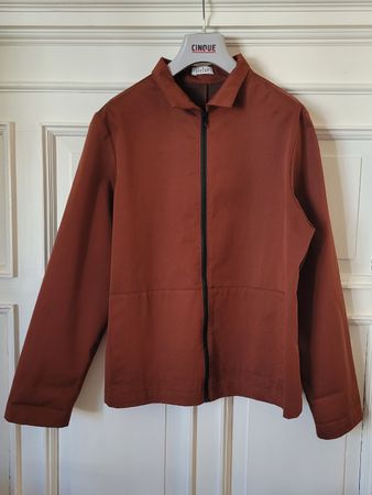 Wunderschöne Jacke mit Reissverschluss von Stelar. NEU!
