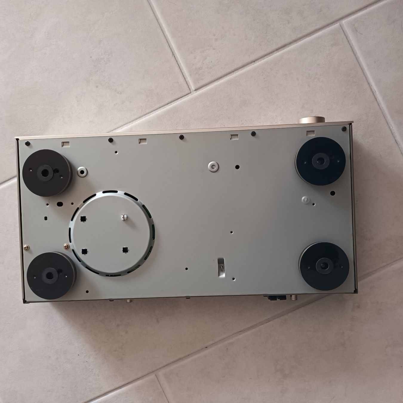 Denon Ricevitori: Denon AM-FM Stereo Tuner TU-235RD – Usato da Bäretswil venduto da ricoric 5