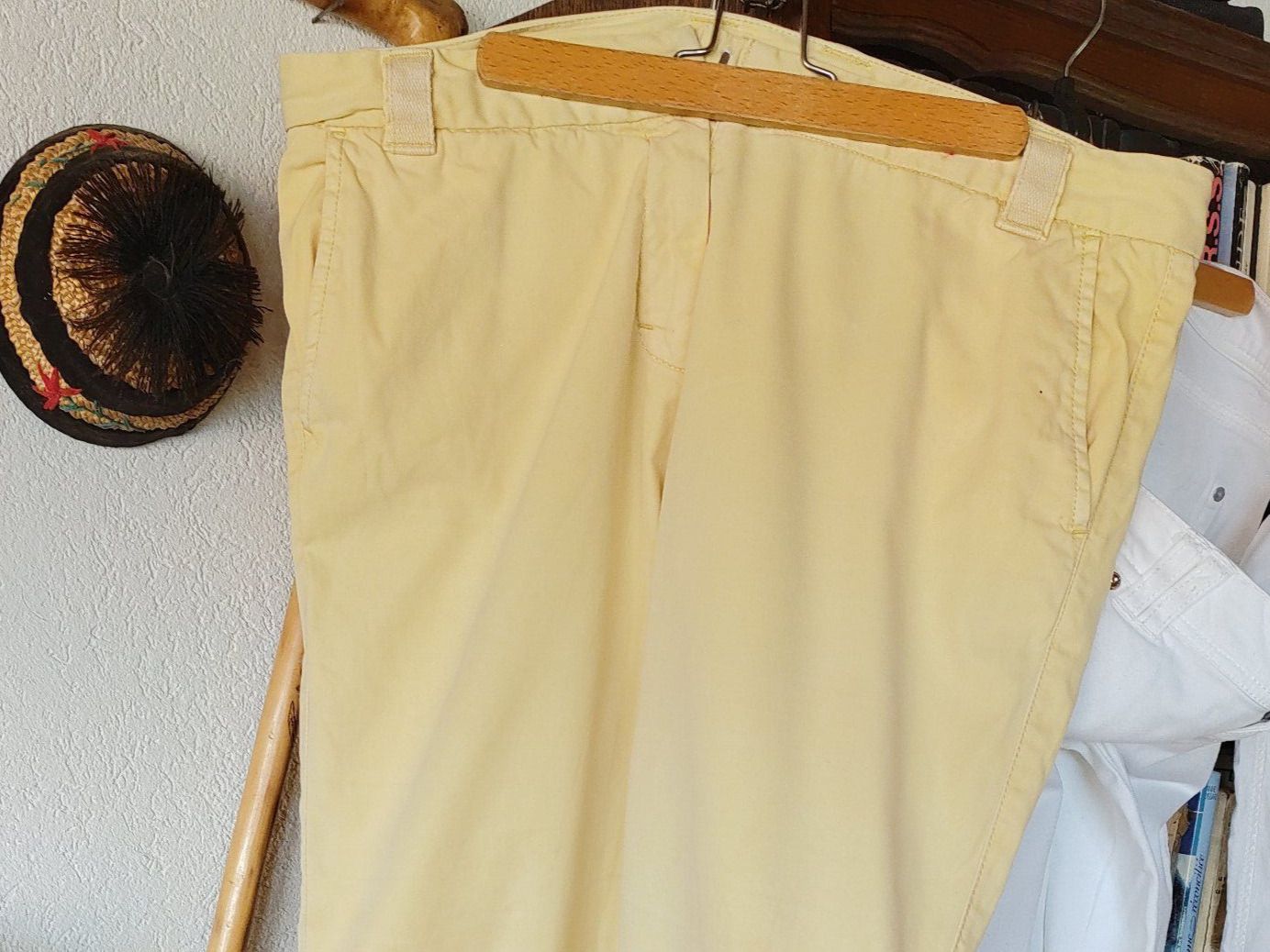 Jeans: Jean's 3 paires – Usato da La  Tour-de-Trême venduto da Kotochunko