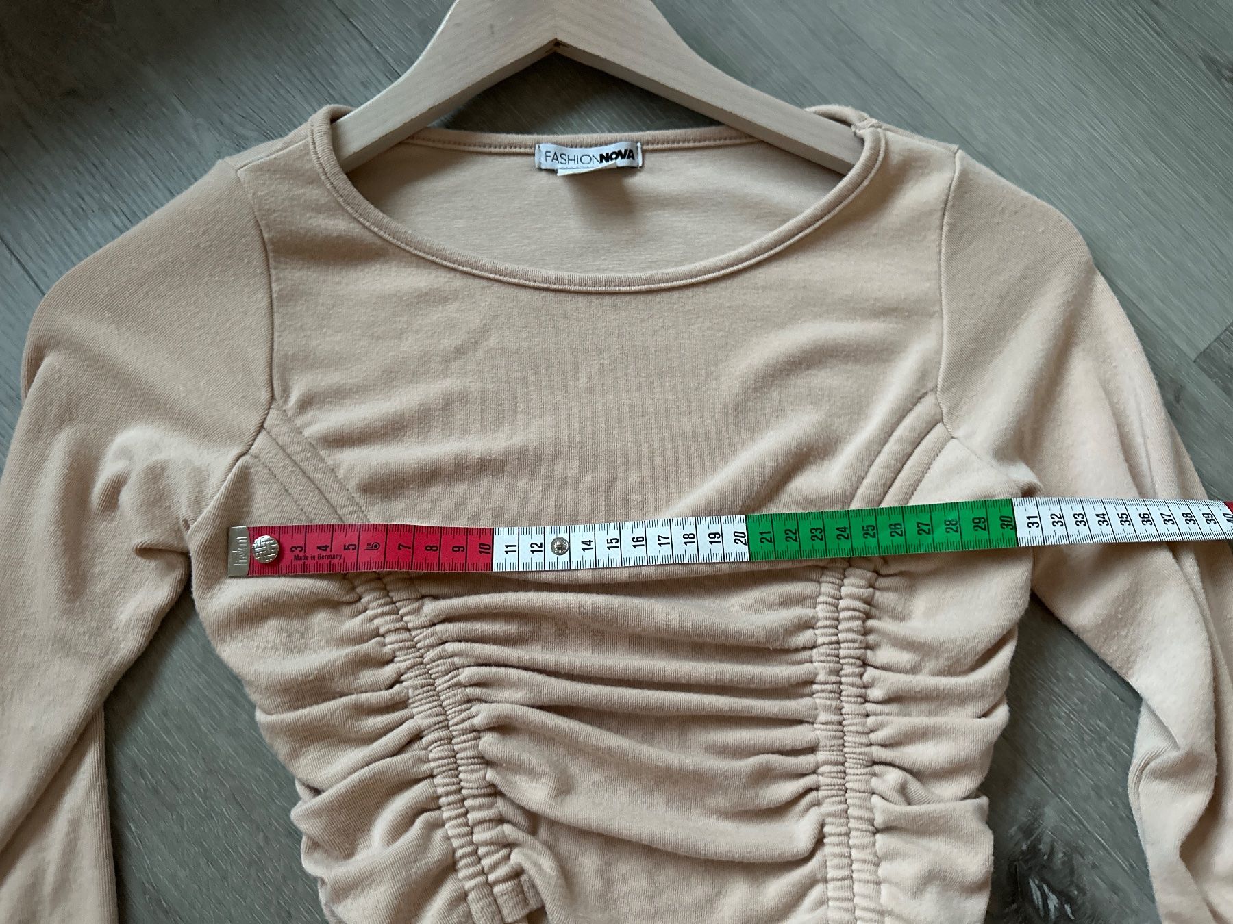 Tops: Crop top long sleeve Fashion Nova – Gebraucht aus Biel/Bienne von TanyaM02 8