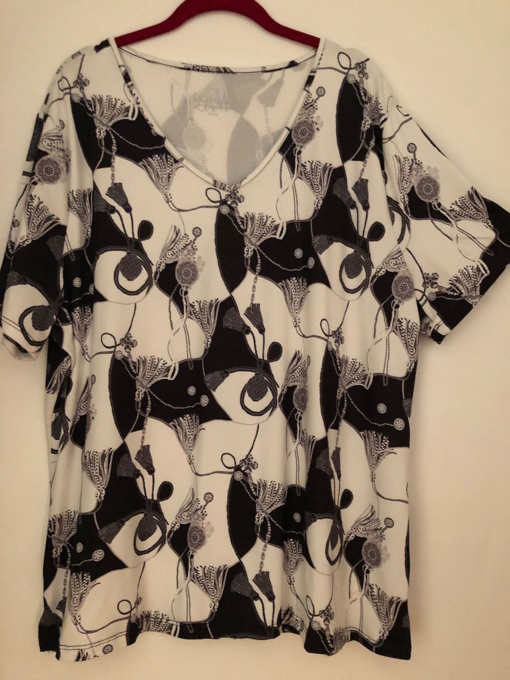 T-shirt: Shirt – Usato da Weinfelden venduto da Seelillie