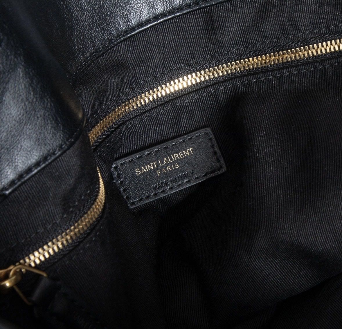 Saint Laurent Taschen: Saint Laurent ICARE MAXI SHOPPING Bag – Gebraucht aus Zürich von NNK28 3