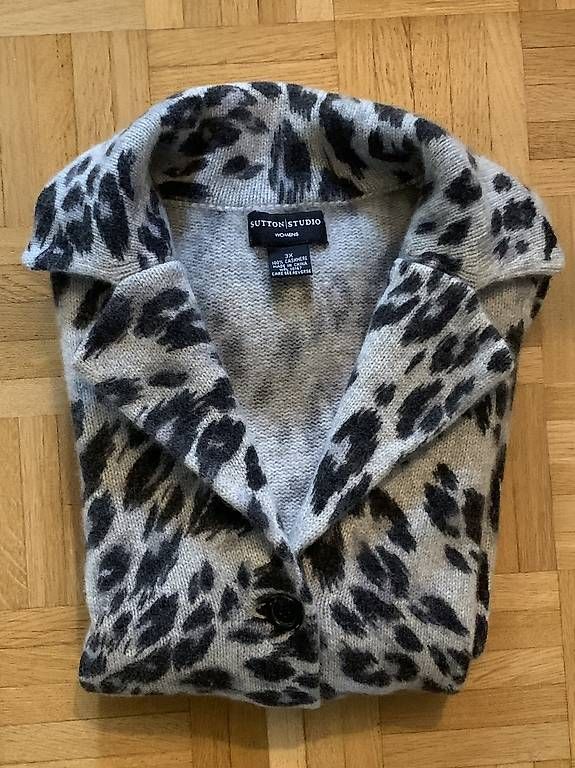 Jacken: Damenjacke, 100% Cashmere – Gebraucht aus Zürich von Rotgruen