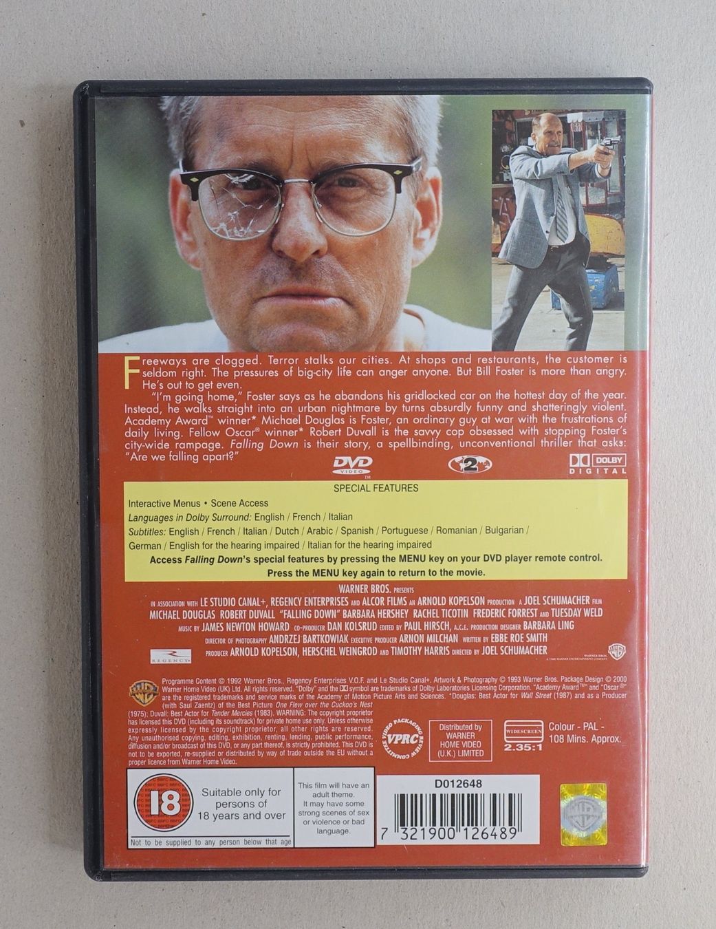 Tutti i DVDs: Falling Down - DVD mit Michael Douglas, Robert Duvall – Usato da Sessa venduto da fraenklishop 1