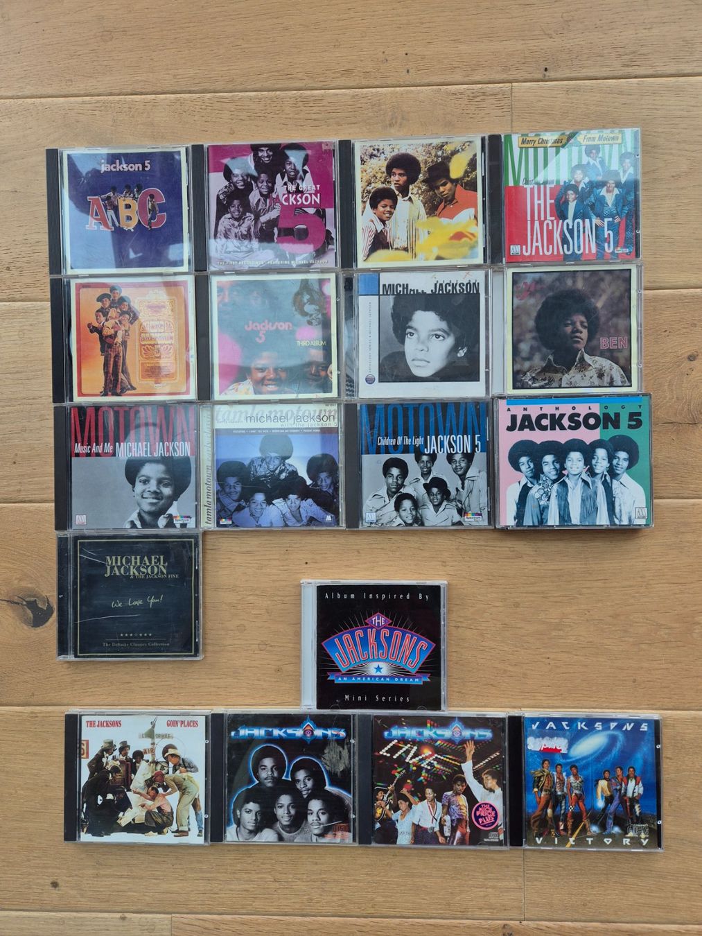 CDs: Lot de 18 CD Michael Jackson, Jackson Five et The Jacksons – Gebraucht aus Savièse von coeur88