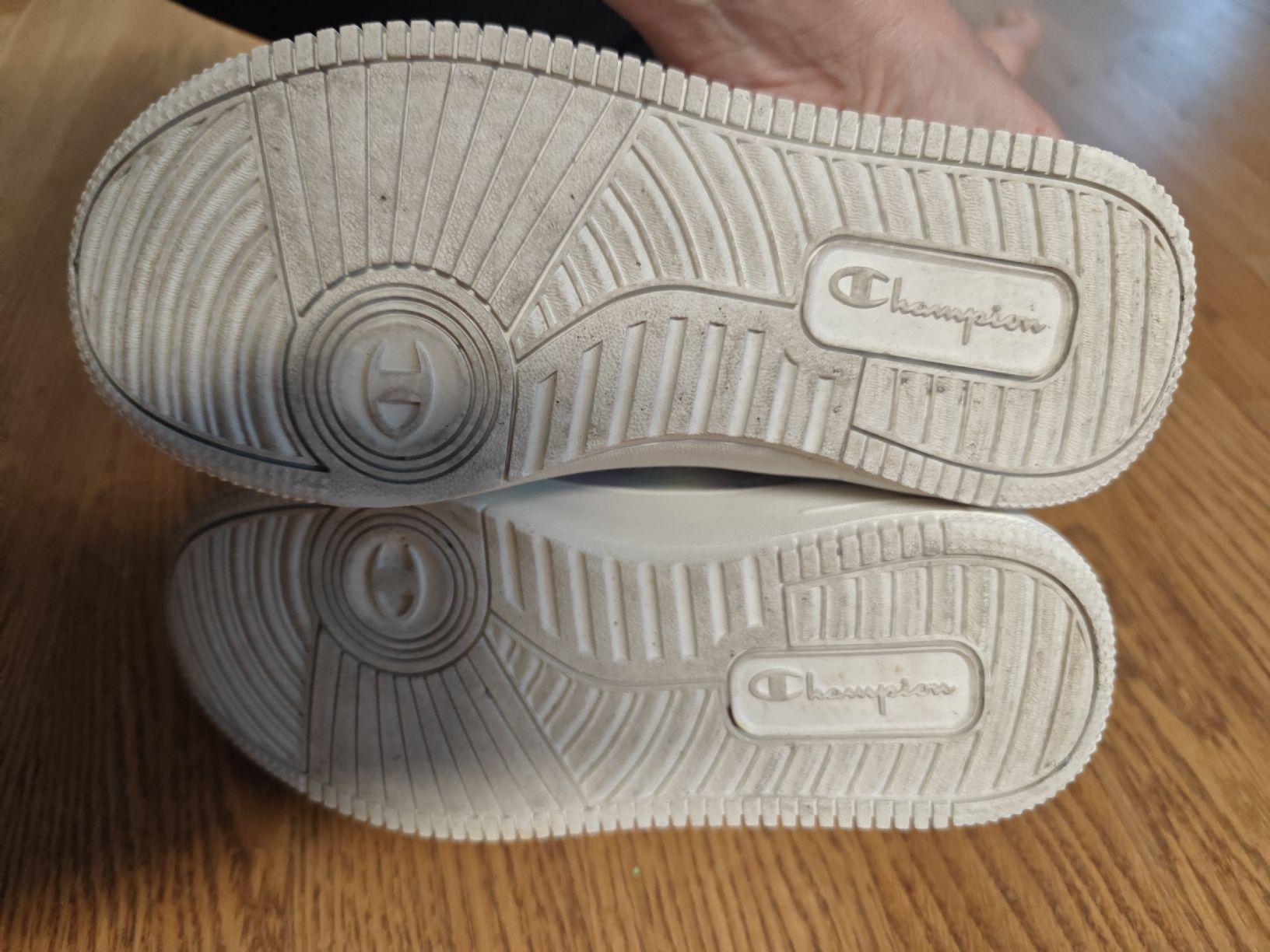 Champion Chaussures filles: Champion Sneaker Mädchen 32 – Neuf (Voir description) à Obernau par ChooseWisely 3