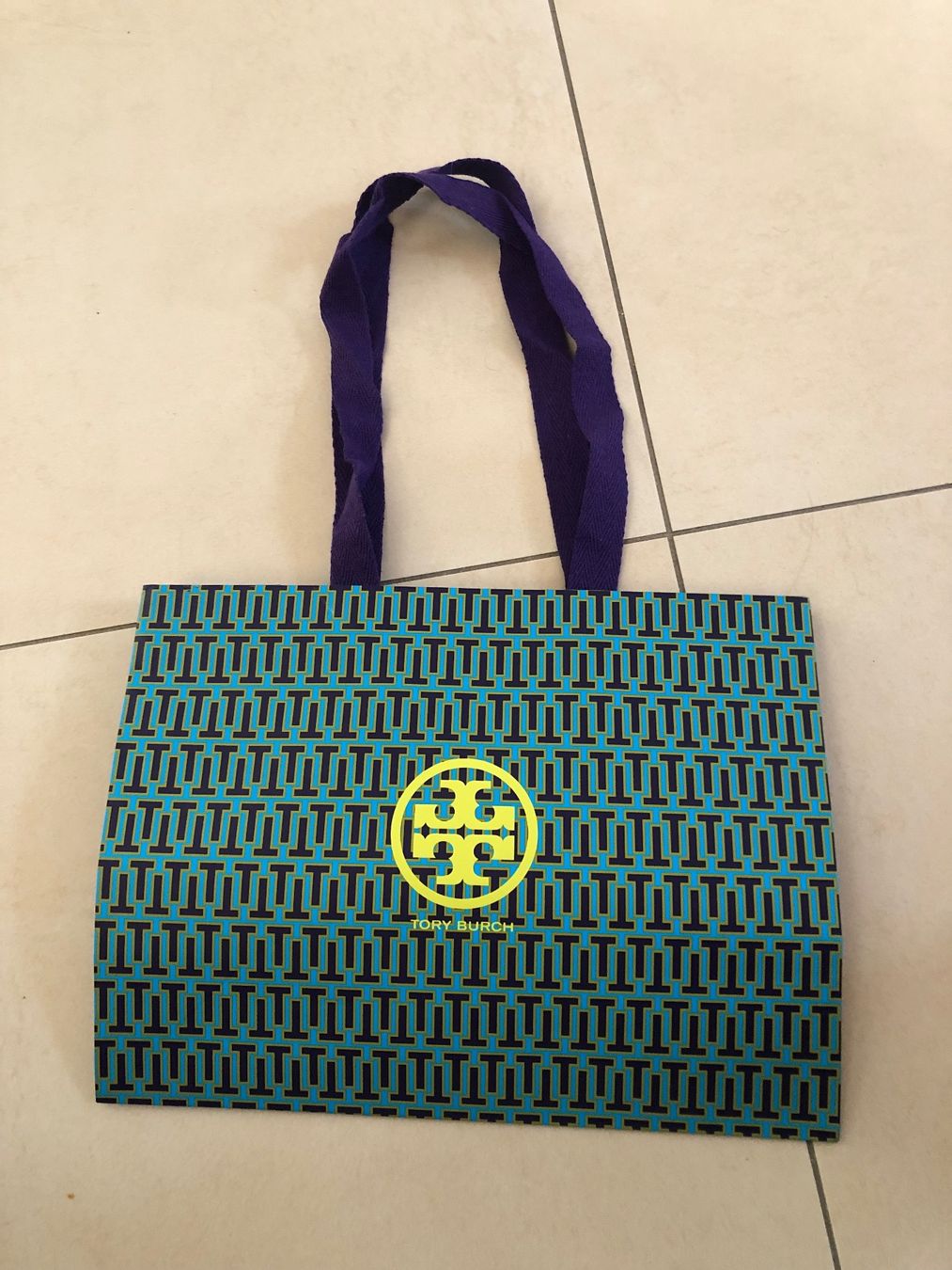 Tory Burch Borse da donna: Tory Burch carton bag – Nuovo (secondo la descrizione) da Davesco-Soragno venduto da dvf_7h6d 1