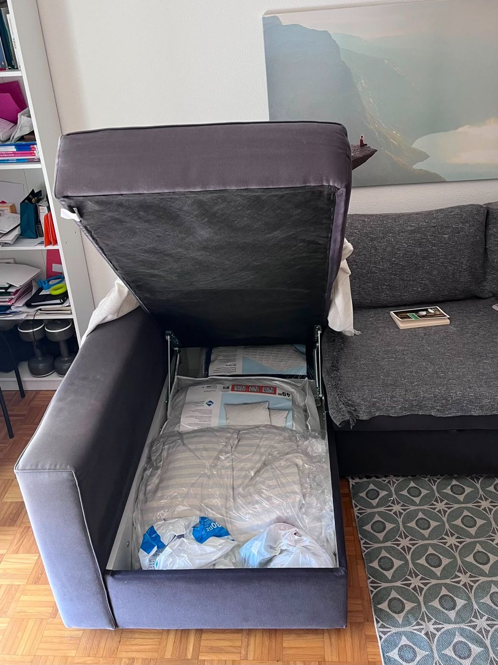 Divani: Corner Sofa with Storage / Ecksofa mit Bettkasten – Usato da Zürich venduto da and_c8hb 2