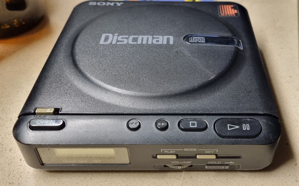 Sony Discman D-20 (Gebraucht) in Bernex für CHF 39 – mit Lieferung auf ...
