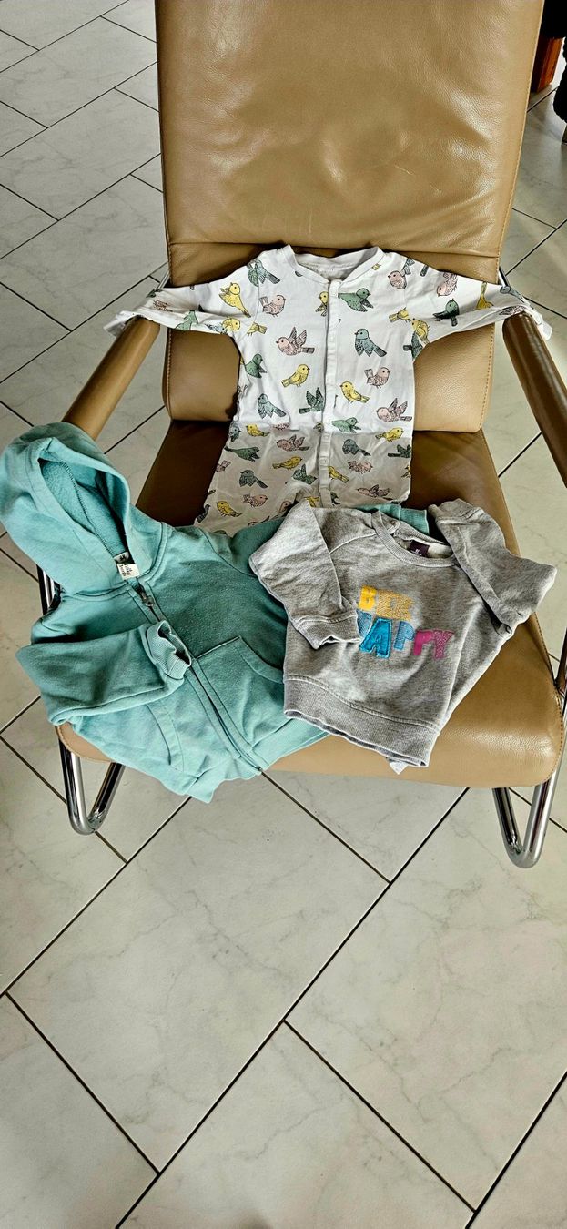 Lotti & Set di vestiti: 3 Teiler Grösse 92 / 98 – Usato da Volketswil venduto da lullu64