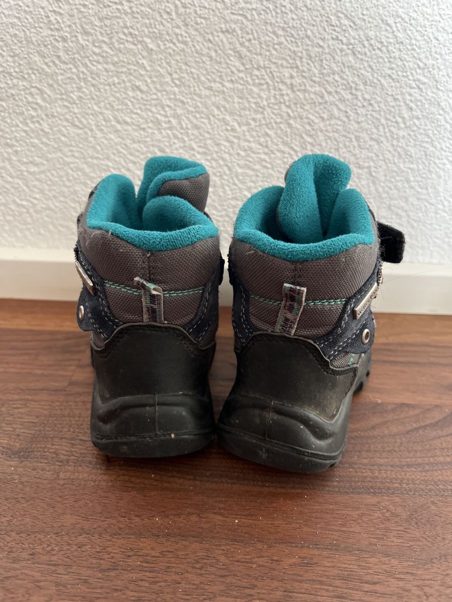 Scarpe per ragazzi: Schuhe Winterschuhe 25 – Usato da Andelfingen venduto da estark 2