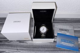 Seiko Day-Date Solar 44mm Silber/Gold Sportstahluhr!