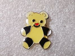 Ansteckpin 23: Teddybär