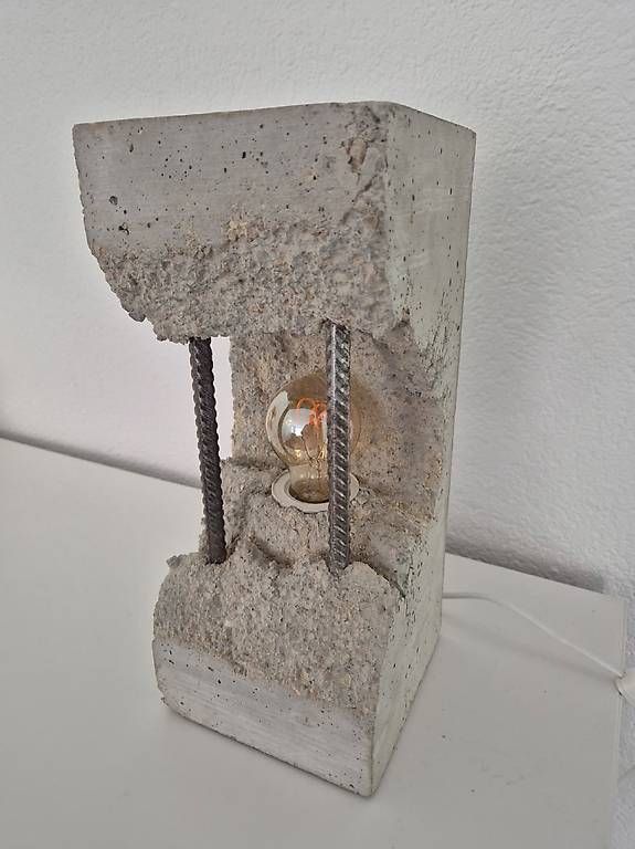 Lampade: Lampe en béton style industriel – Nuovo e nell'imballaggio originale da Bassecourt venduto da stalker01 1