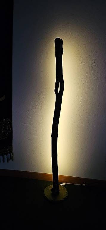 Lampade: Schwemmholz - Altholz Lampe Stehlampe – Usato da Ringgenberg BE venduto da Yamaha1989 4
