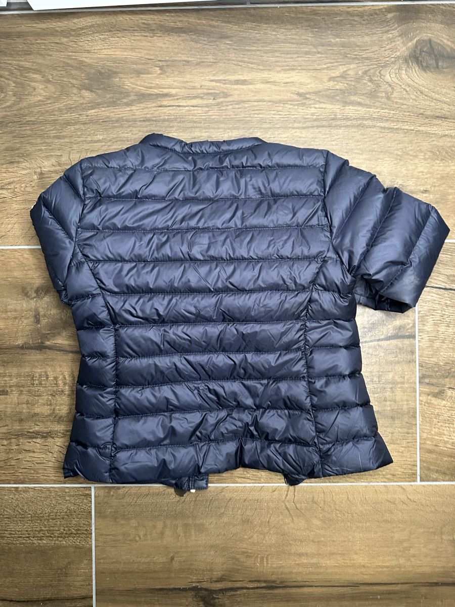 Moncler Jacken & Mäntel: Original Moncler Jacke Mädchen 6ans / 116cm – Gebraucht aus Mühlethal von sarah-davide 1