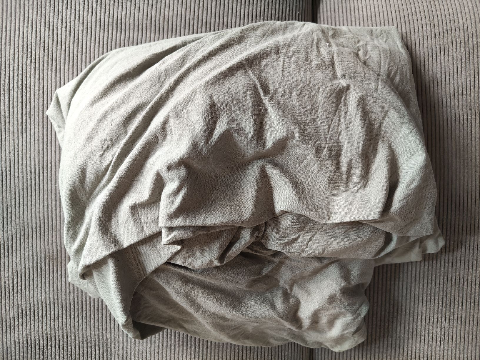 Ikea Couvertures: Fitted Sheet/Bettbezug (grau-grün) – Neuf (Voir description) à Zürich par elenaanna
