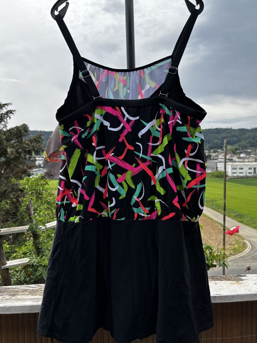 Badekleider & Bikinis: Badkleid – Gebraucht aus Walterswil SO von Sunshineyupi 2