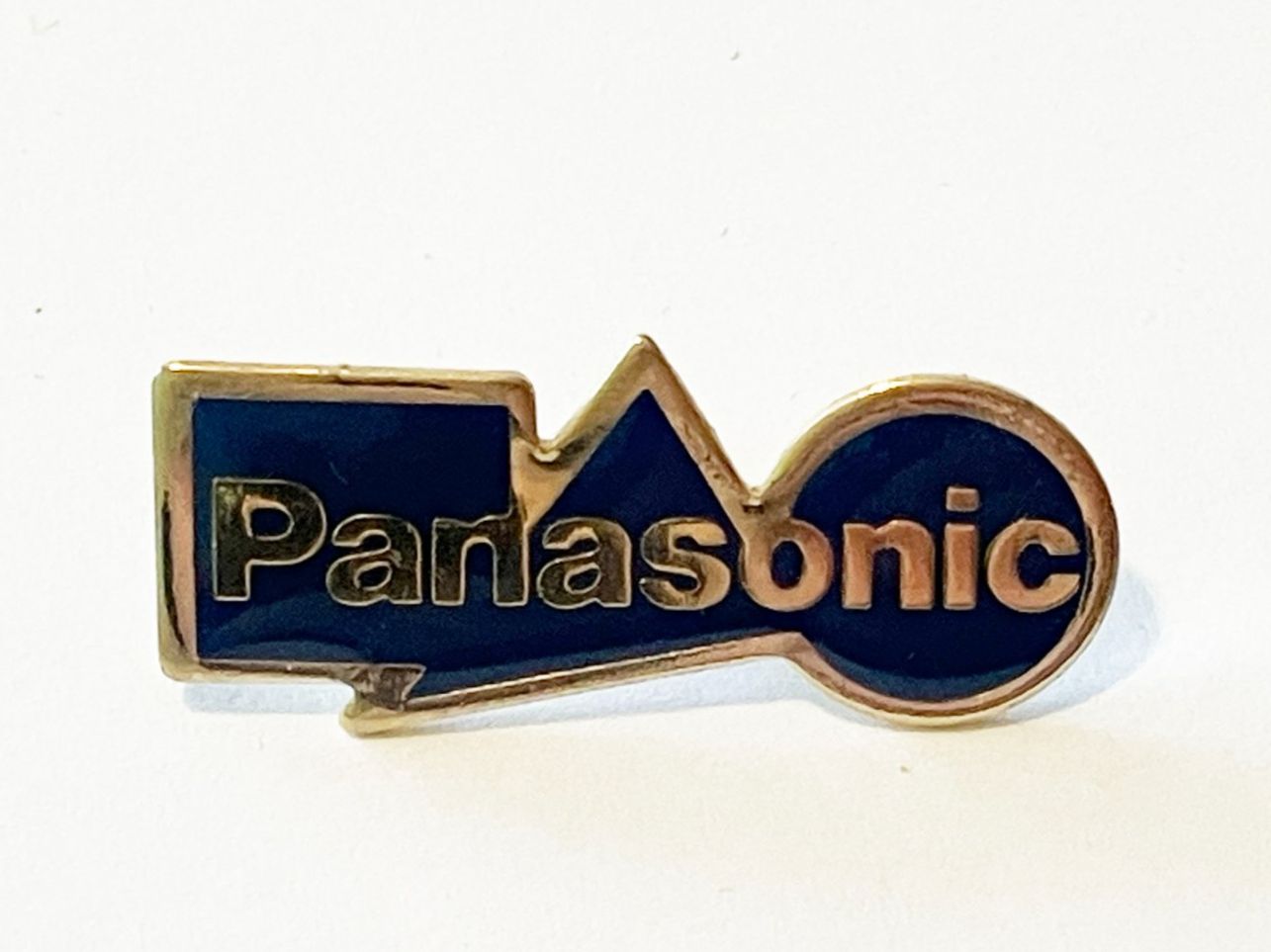 Plaquettes & Badges: 1 Pin Panasonic – D'occasion à Basel par djwwpp