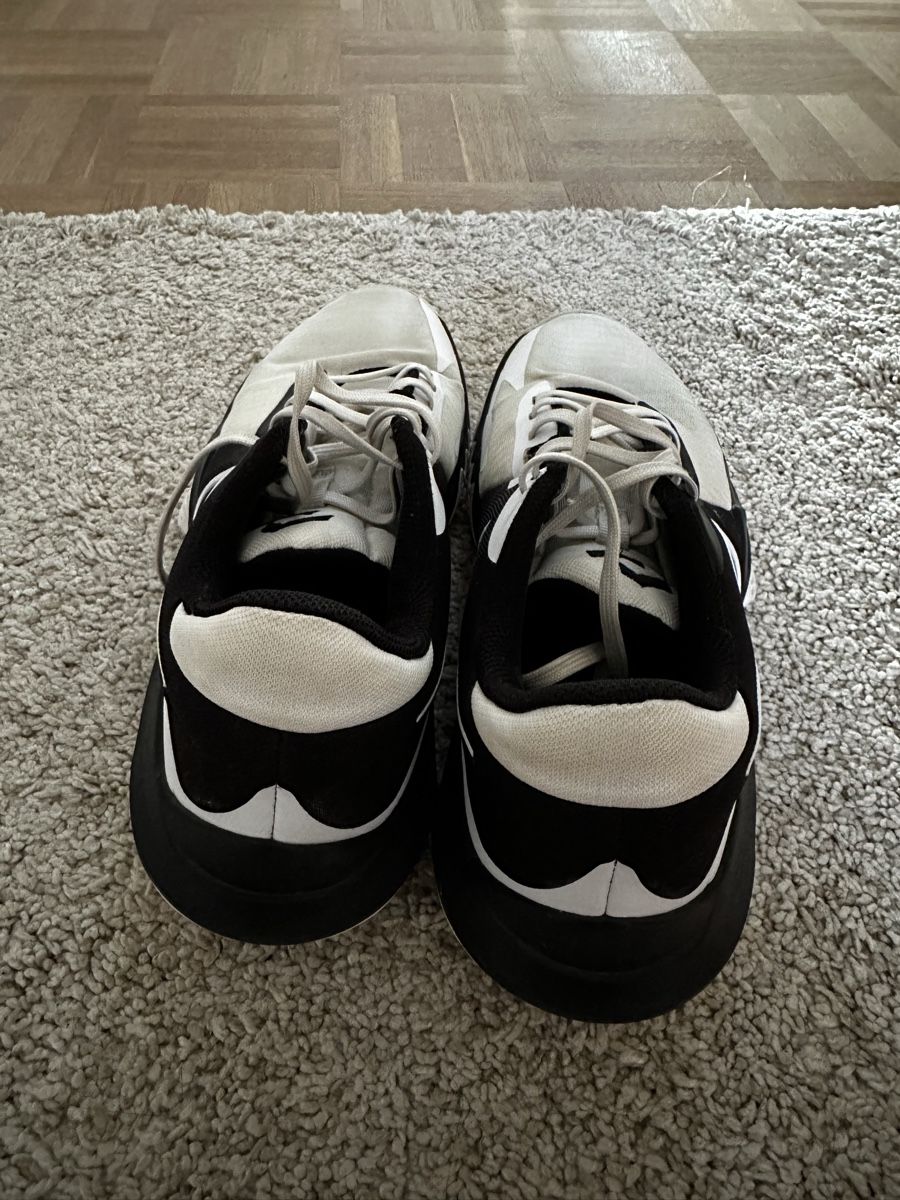 Nike Herrenschuhe: Chaussure Nike – Gebraucht aus Evilard von zoe.mrsg 3