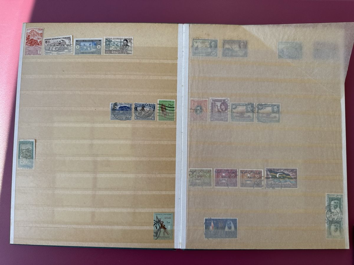 Album: Briefmarken Sammlung – Usato da Unterentfelden venduto da Loonah 5