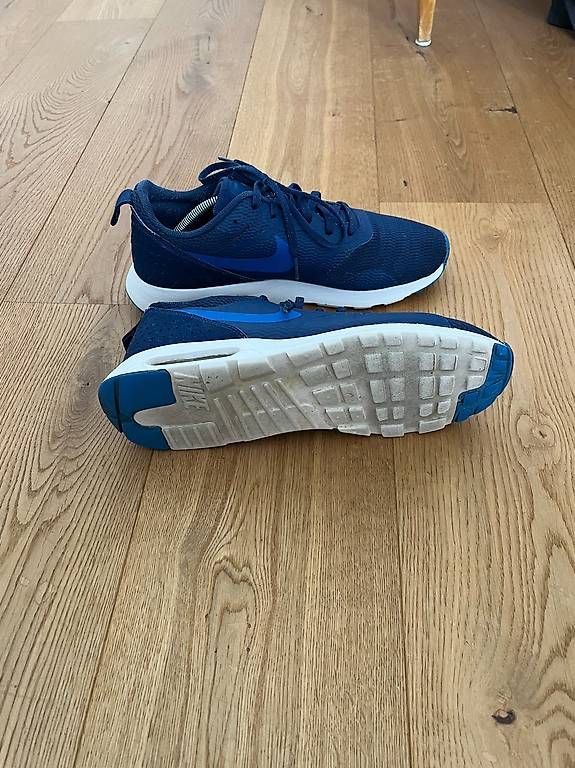 Nike Herrenschuhe: Nike Turnschuhe – Gebraucht aus Murten von bea_n5yn 2