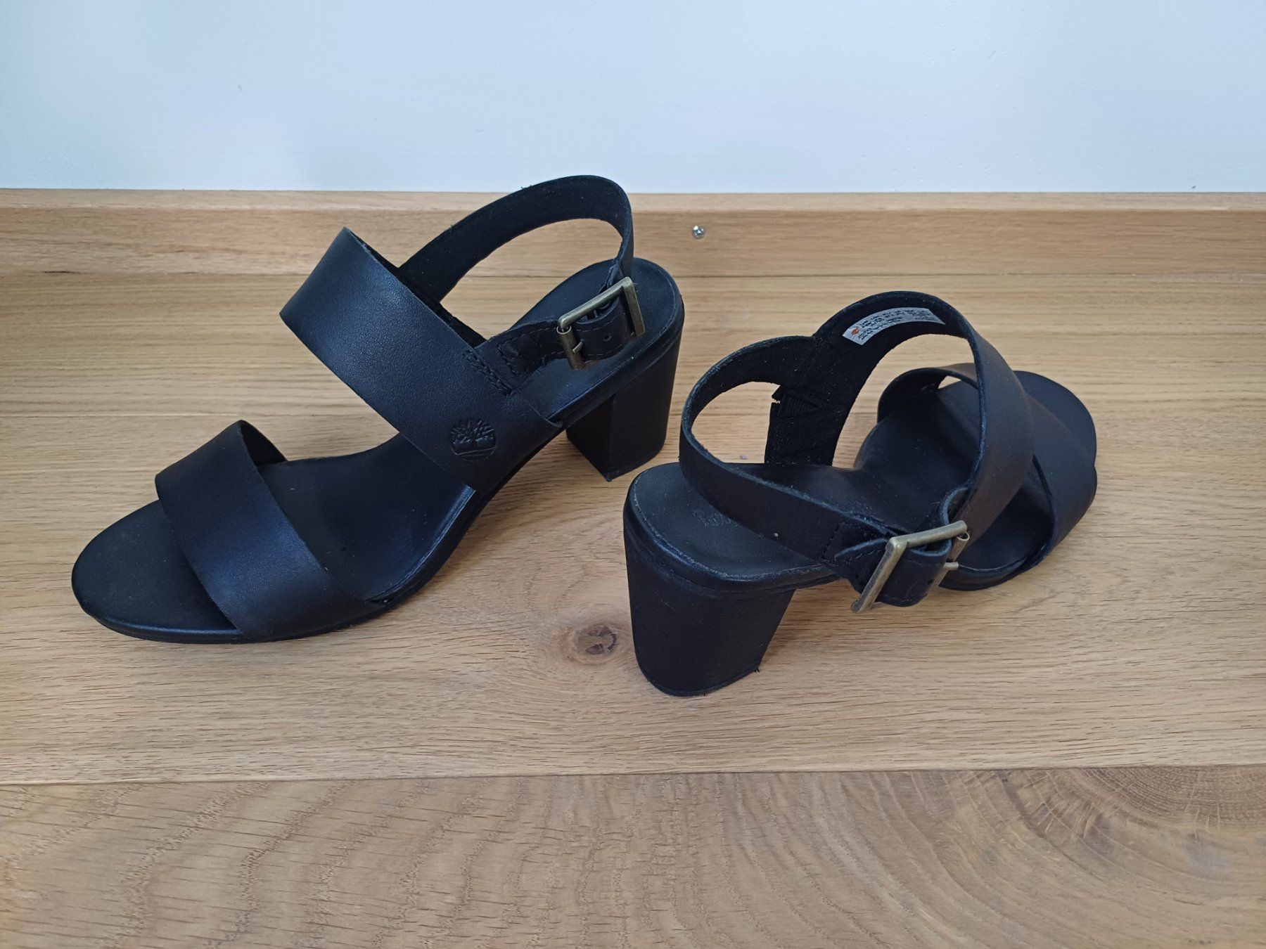Timberland Scarpe da donna: Leder Sandalen - Schwarz - Timberland – Nuovo (secondo la descrizione) da Baden venduto da lm6_dwv5 1