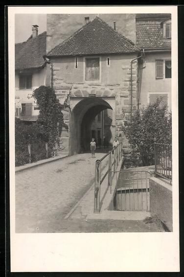 Cartoline postali: AK Mellingen, Strassenpartie mit Tor – Usato da Berlin venduto da bartko-reher