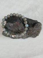Sehr schönes Edelsteinarmband