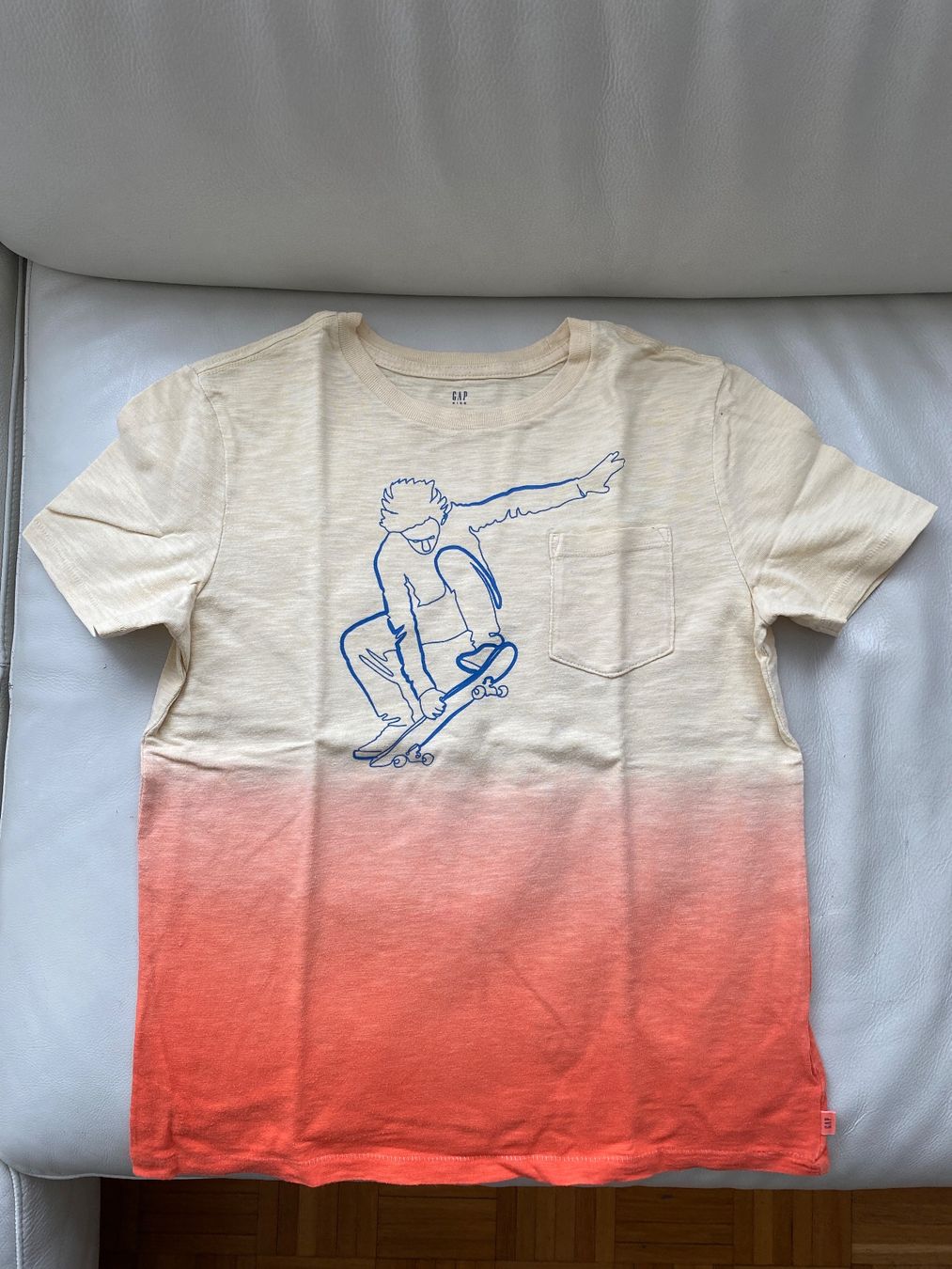 Gap Camicie, T-shirt & Polo: 5 T-shirt GAP garçon 7-8 ans – Usato da Genève venduto da Fencer3_914 5