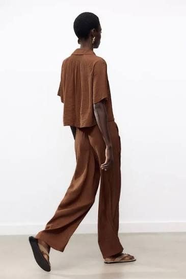 Zara Kleiderpakete: Zara Matching Set (Kurzarmhemd + Hose) – Gebraucht aus St-George von alaixee 1