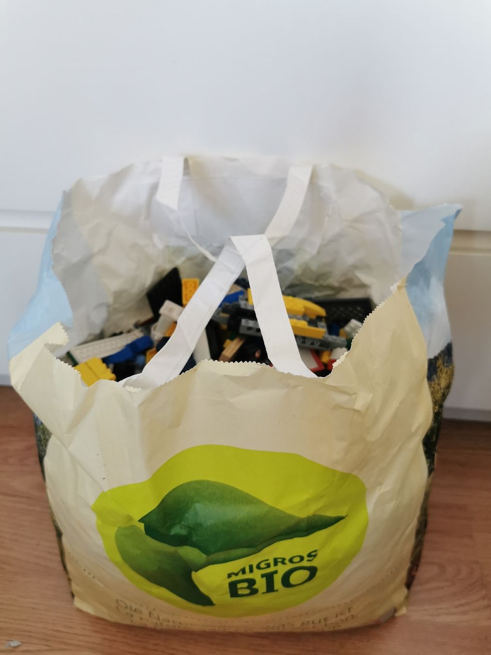 Lego Kit di costruzioni: Lego. 3/4 Sack. – Usato da Schlieren venduto da vlalif