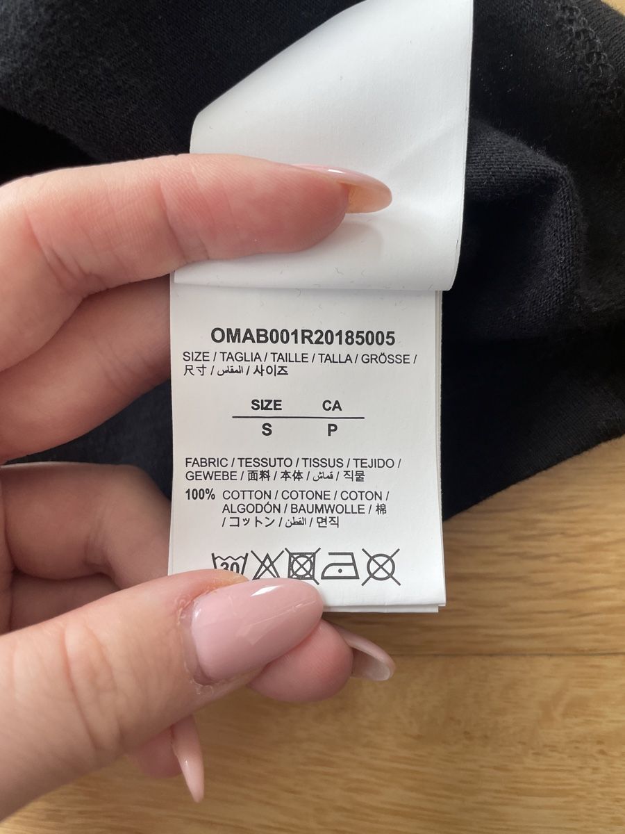 Off-White T-shirt: Off-White T-Shirt Grösse S – Usato da Wettingen venduto da rom_zm2f 3