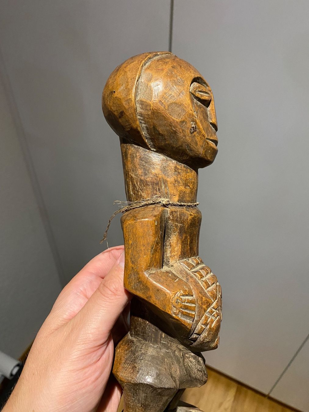 Figuren: Belle figure africaine bois – Gebraucht aus Grand-Lancy von sellart 1