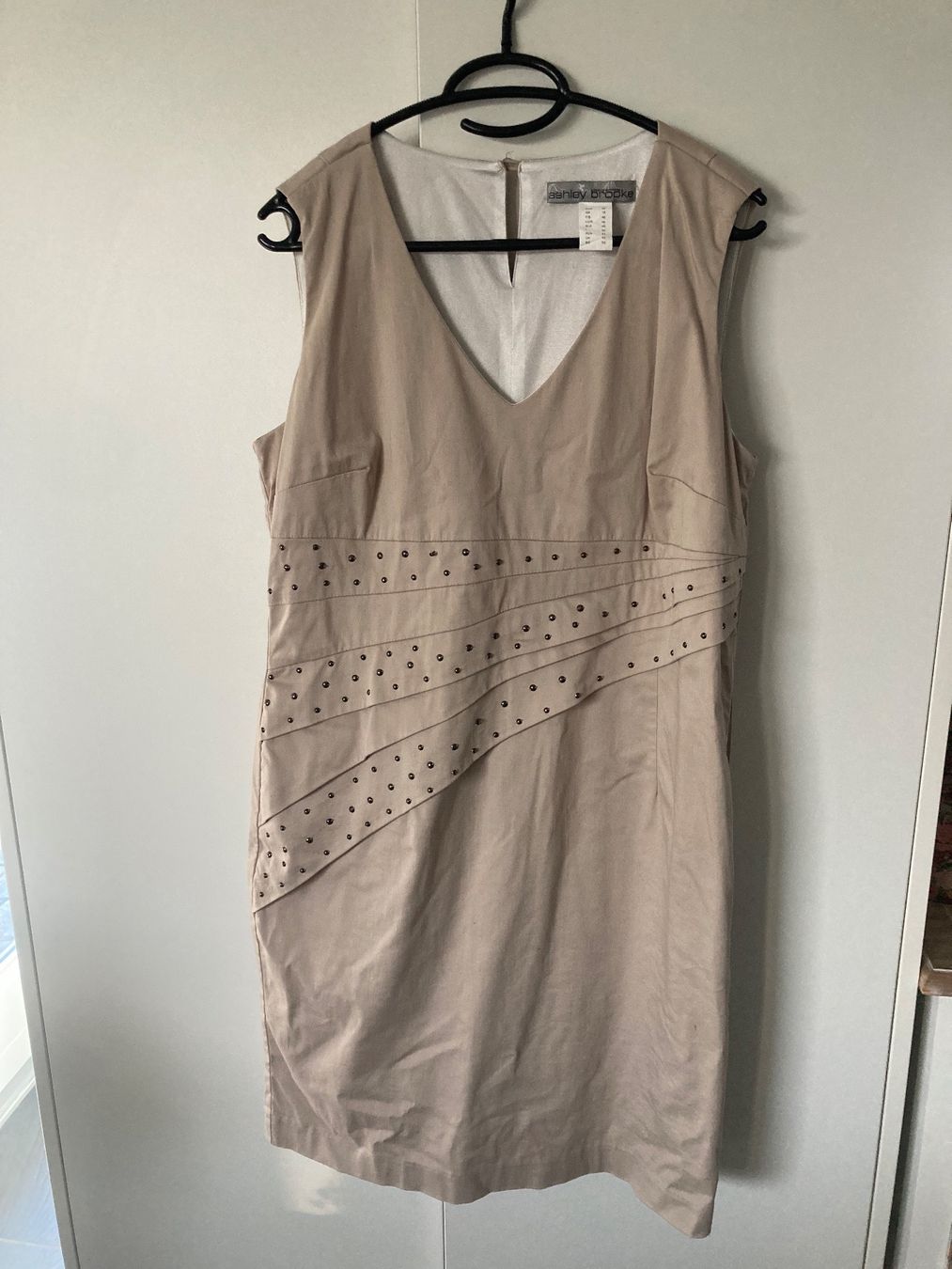 Heine Kleider: Kleid gr.44 – Gebraucht aus St. Ursen von B1993