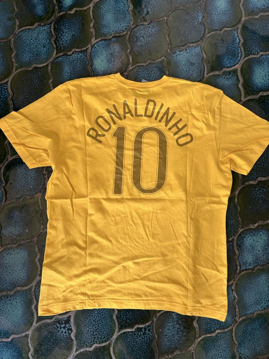 Nike T-shirt: Ronaldinho Brasilien T-Shirt – Usato da Emmen venduto da Carbru 2