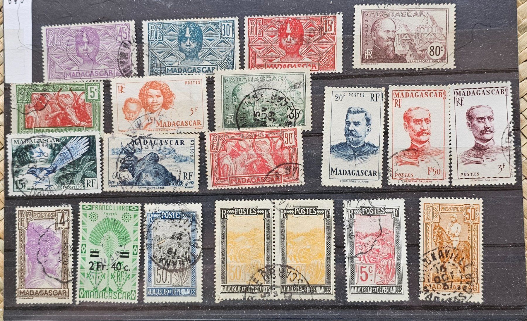 Alle Briefmarken: Colonies françaises - MADAGASCAR – Gebraucht aus Les Valettes von Nuba1