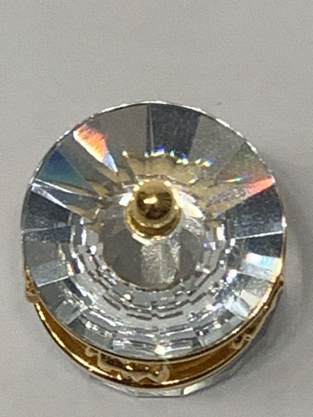 Swarovski Statuette: Swarovski Crystal Memories Karussel – Nuovo (secondo la descrizione) da Oberglatt ZH venduto da Multimix 2