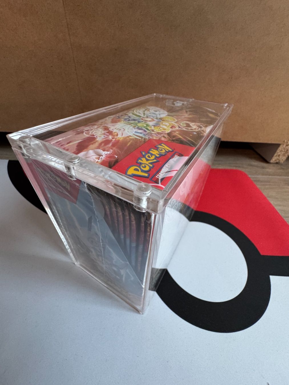 Pokémon Carte collezionabili: Pokémon Surging Sparks Display + 24 Singles bundle alle OVP – Nuovo e nell'imballaggio originale da Oberwil BL venduto da Chelsea26 3