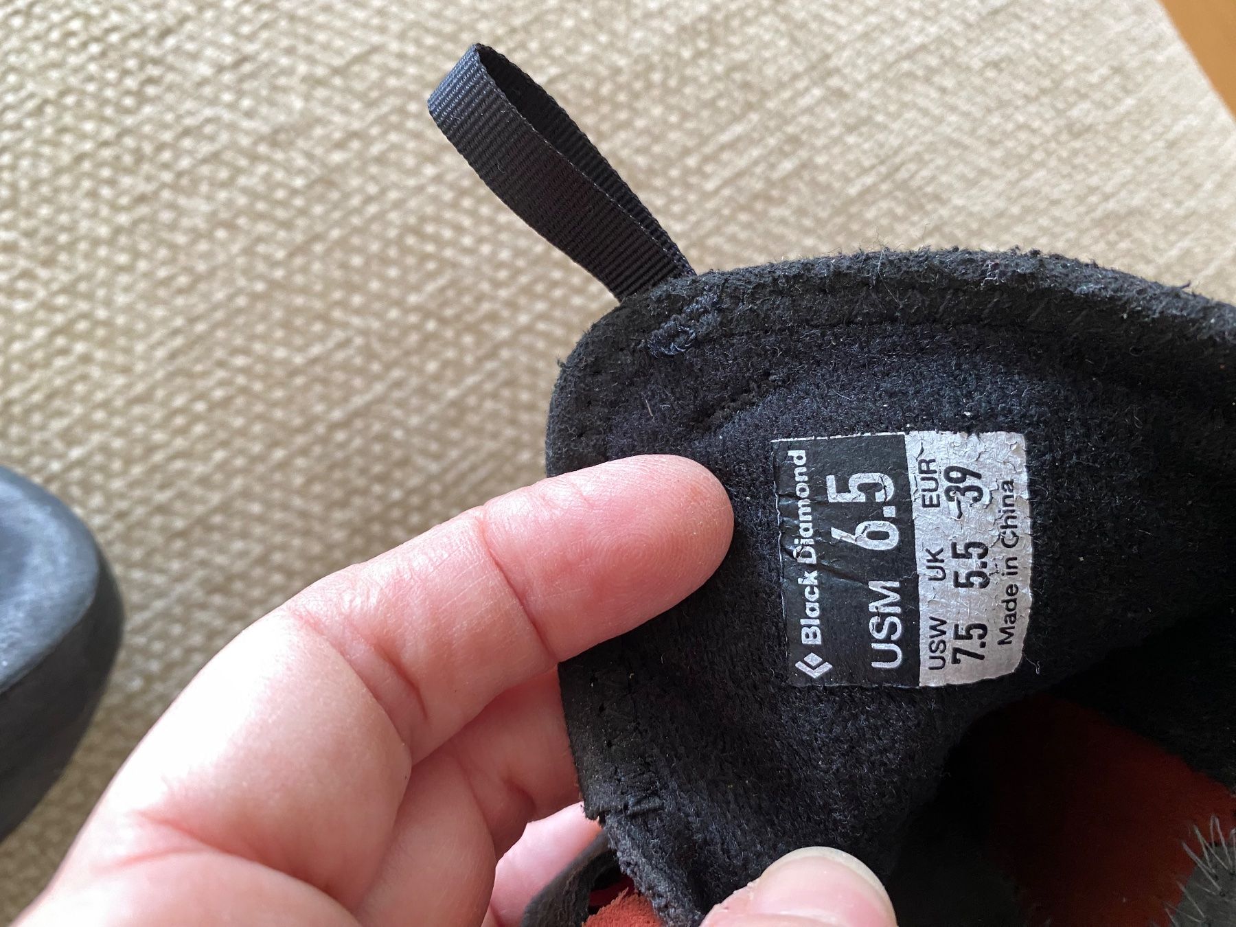 Black Diamond Herrenschuhe: Black Diamond Kletterschuhe Grosse 39 – Gebraucht aus Zürich von anasustic 2