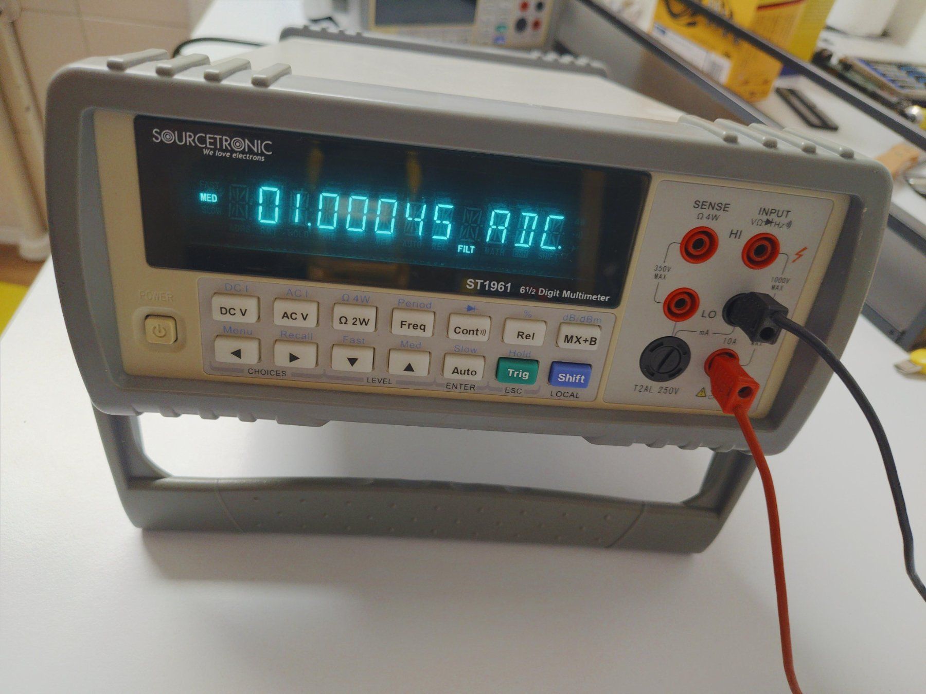 Misurare: Multimeter Sourcetronic ST-1961 gebraucht – Usato da Fürigen venduto da stadlepa 1