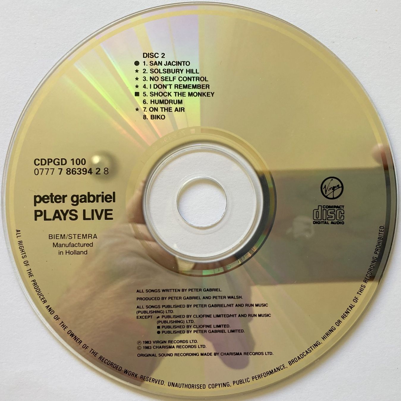 CDs: GENESIS / PETER GABRIEL - PLAYS LIVE – Gebraucht aus Bottens von hotter-than-hell 3