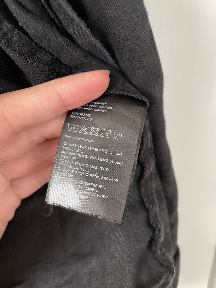 H&M Camicette: H&M schwarze Leinenbluse – Nuovo (secondo la descrizione) da Zürich venduto da M500ZH 2