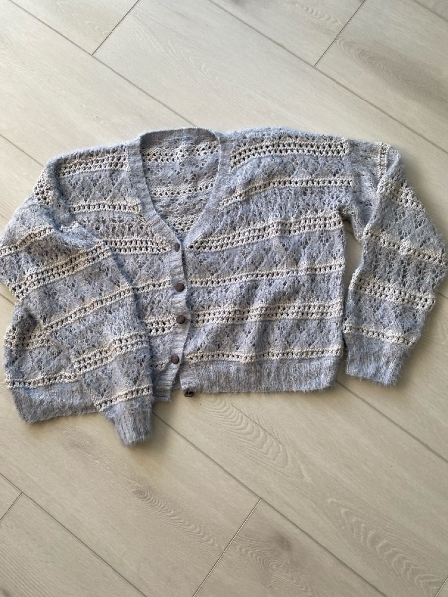 Lotti di vestiti: Kleiderpaket Gr.44(siehe Mass) – Usato da Strengelbach venduto da Bycy 7