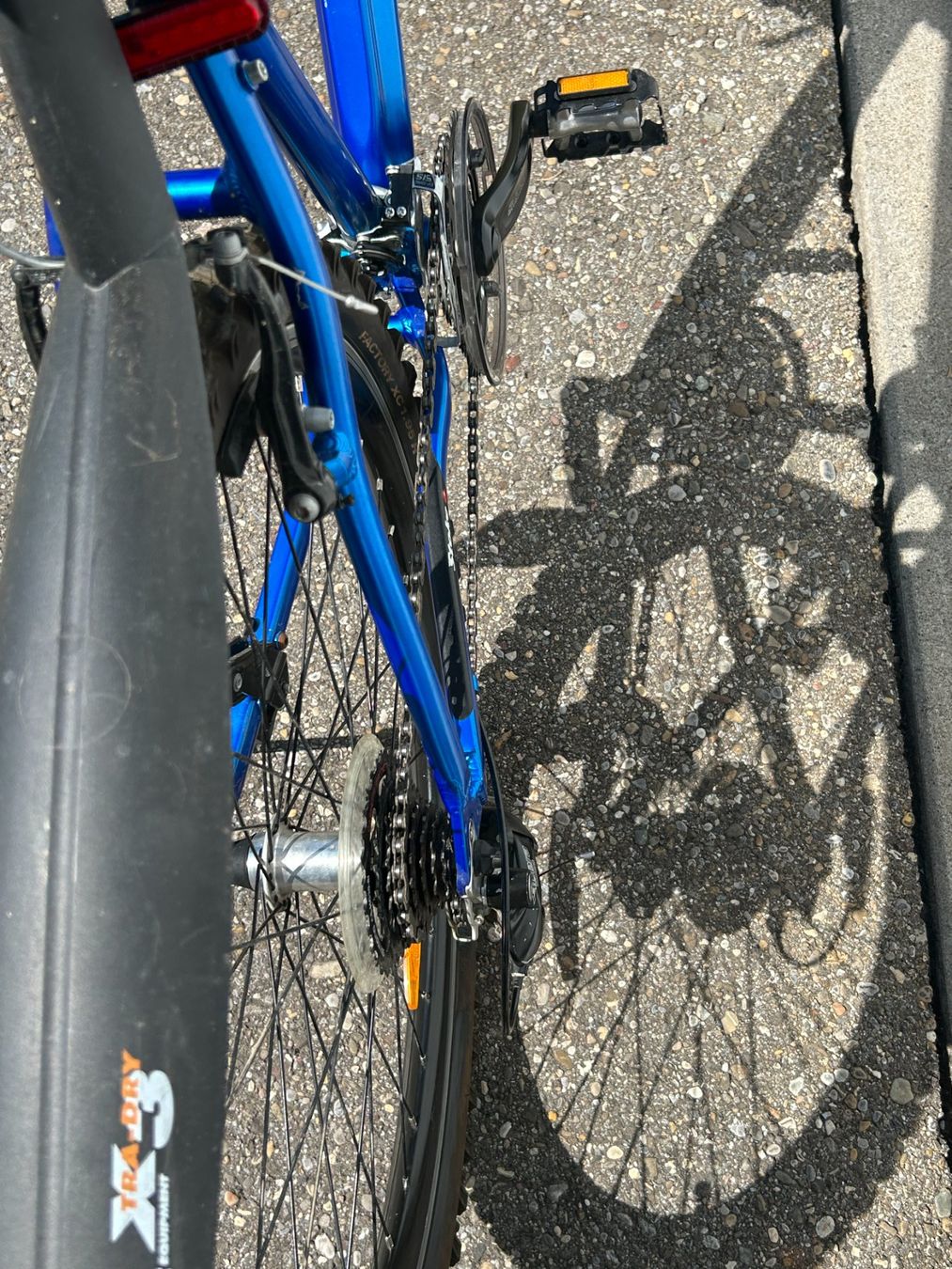 Stoke Biciclette: Stoke MTX 6.3 Mountainbikes blau Rahmen 51cm – Usato da Uster venduto da Joelsimondunja 7