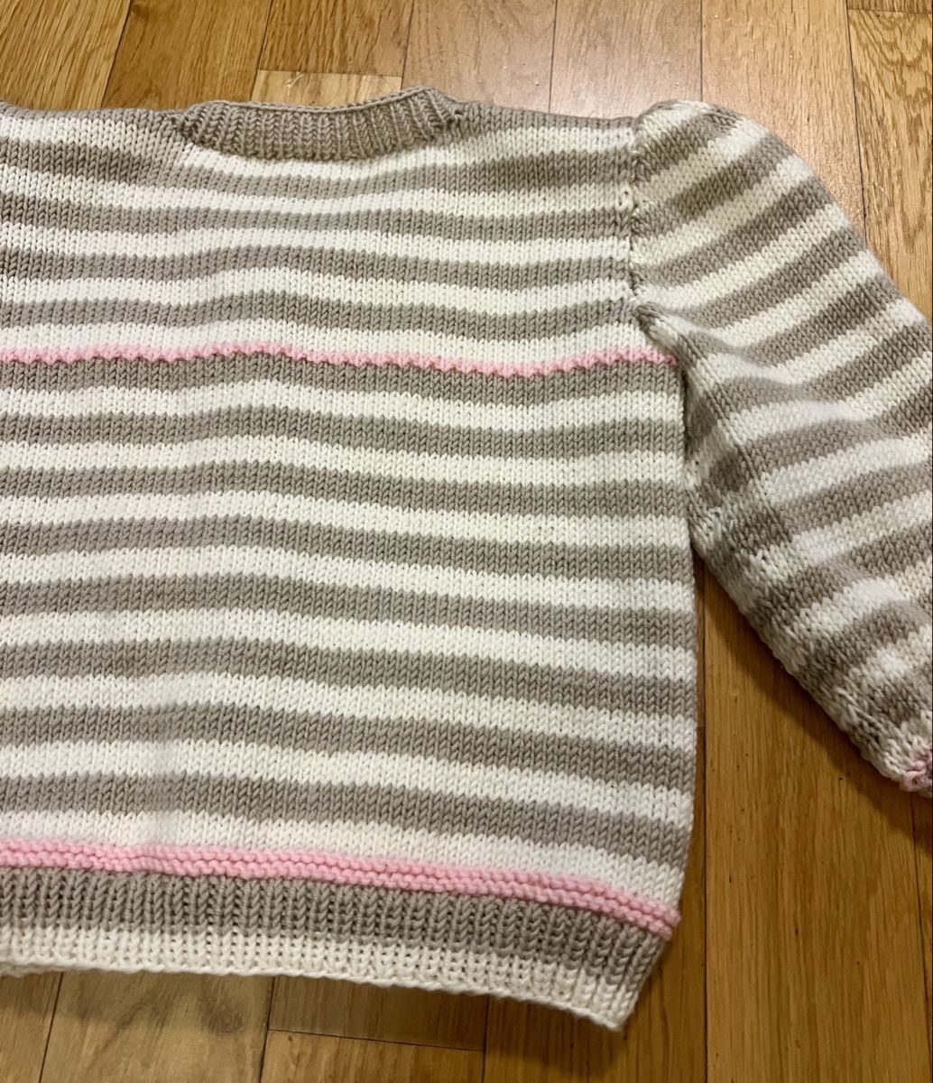 Giacche & Cappotti: Gestreifte Strickjacke, Handgestrickt, Grösse 98/104 – Nuovo e nell'imballaggio originale da Zürich venduto da Blinddarm 2